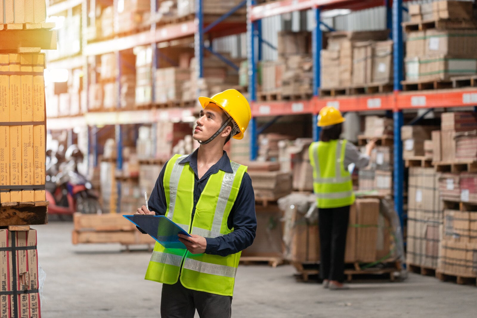 An Easy Guide How To Become A Warehouse Operative   An Easy Guide How To Become A Warehouse Operative 